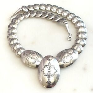 Vintage Carolyn Pollack~Carlisle Sterling Silver Concho Pillow Bead Necklace